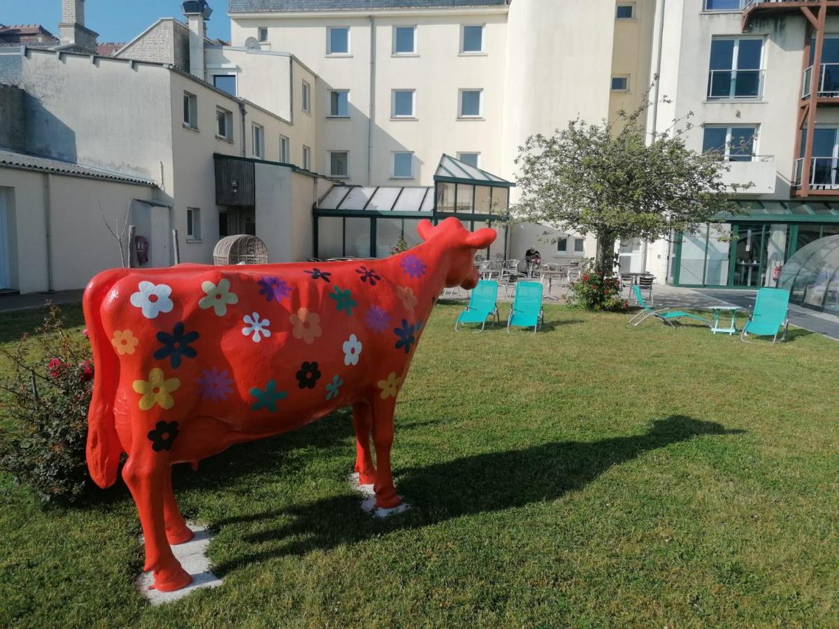 Hotel Des Thermes Et Du Casino 뤽쉬르메르 외부 사진